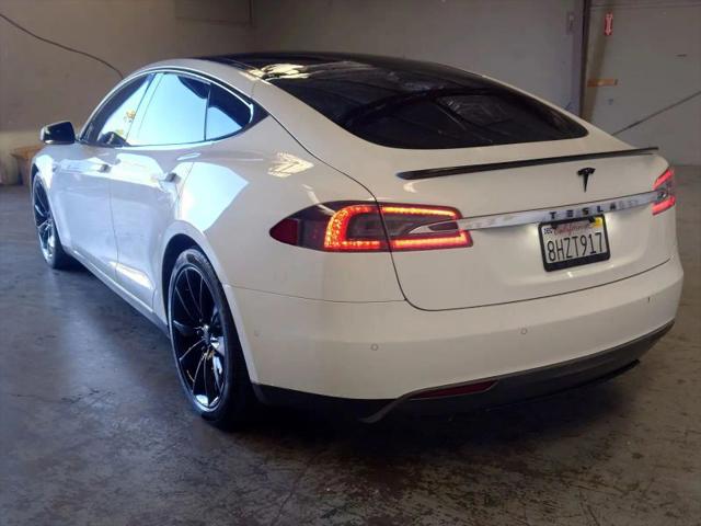 2015 Tesla Model S 70