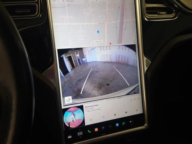 2015 Tesla Model S 70