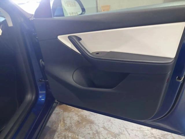2021 Tesla Model Y Standard Range Rear-Wheel Drive