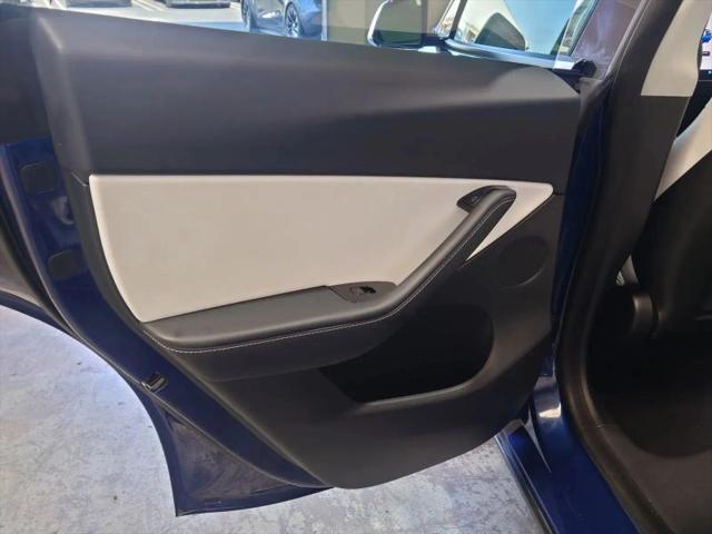 2021 Tesla Model Y Standard Range Rear-Wheel Drive