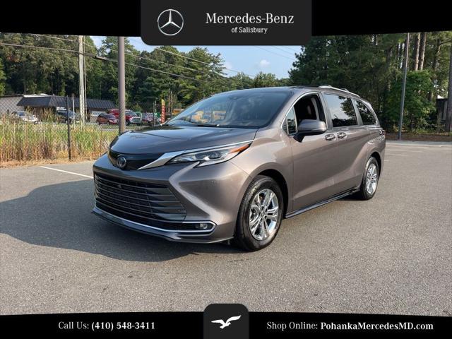 2022 Toyota Sienna Platinum