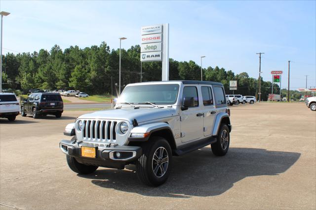 2023 Jeep Wrangler 4-Door Sahara 4x4