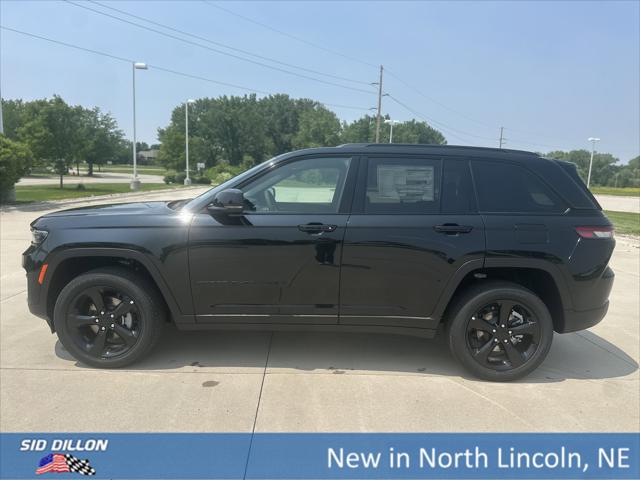 2025 Jeep Grand Cherokee GRAND CHEROKEE ALTITUDE X 4X4