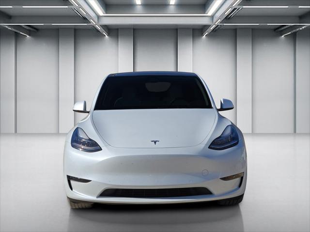 2022 Tesla Model Y Long Range Dual Motor All-Wheel Drive