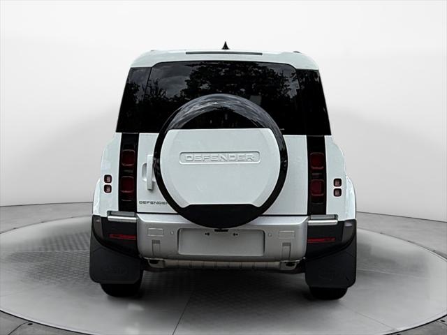 2025 Land Rover Defender 110 P400 S