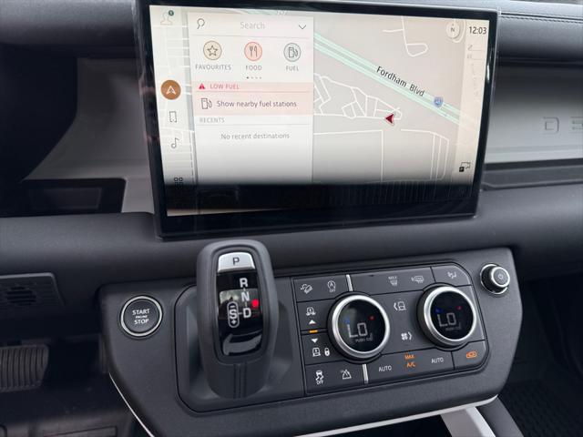 2025 Land Rover Defender 110 P400 S