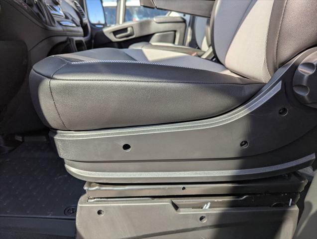 2026 Ram ProMaster Cargo Van SLT