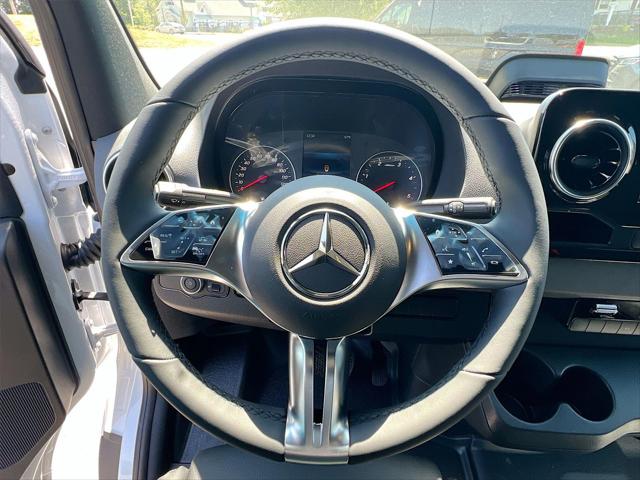 2025 Mercedes-Benz Sprinter 2500 Standard Roof 4-Cyl Diesel HO