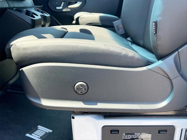 2025 Mercedes-Benz Sprinter 2500 Standard Roof 4-Cyl Diesel HO