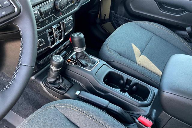 2025 Jeep Wrangler 4-Door Summit 4x4