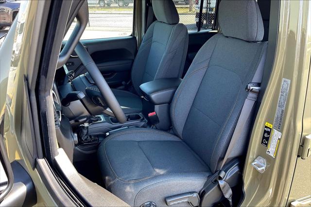 2025 Jeep Wrangler 4-Door Summit 4x4