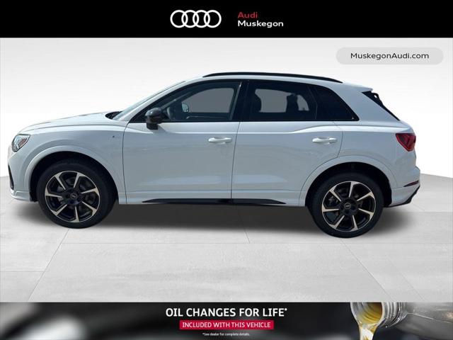 2025 Audi Q3 Premium 45 TFSI S line quattro Tiptronic