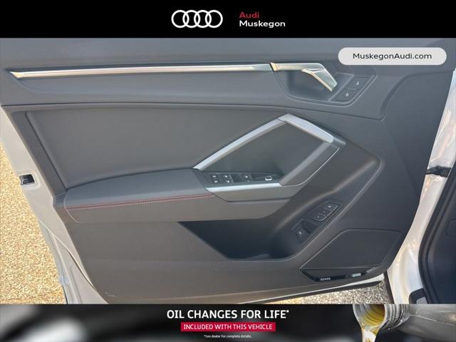 2025 Audi Q3 Premium 45 TFSI S line quattro Tiptronic