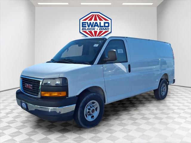 2025 GMC Savana Cargo RWD 3500 Regular Wheelbase Work Van for sale in Menomonee Falls, WI