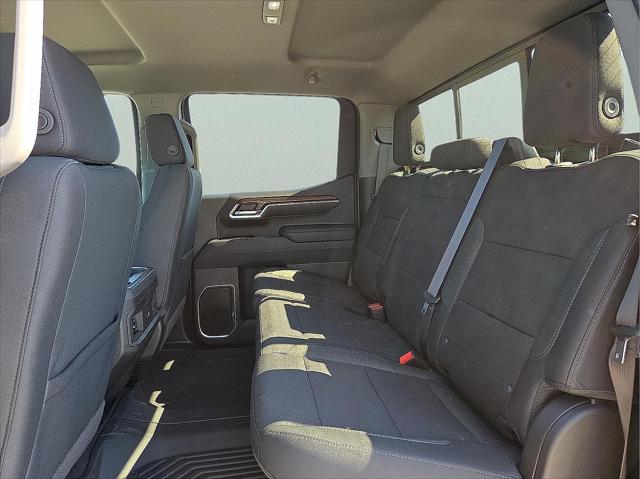 2026 Chevrolet Silverado 1500 4WD Crew Cab Standard Bed LT