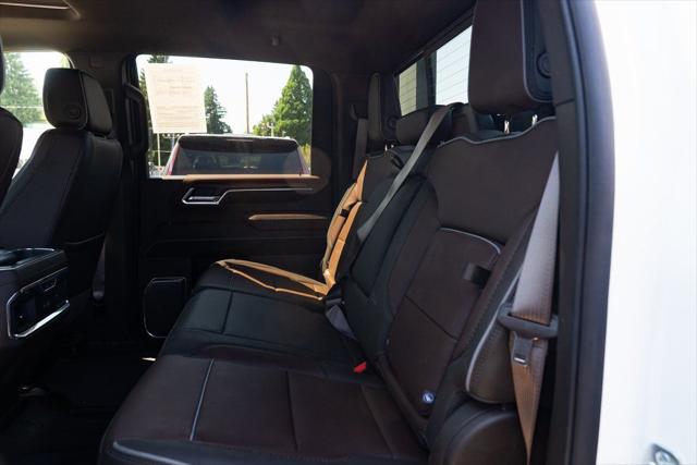 2025 GMC Sierra 3500HD Denali