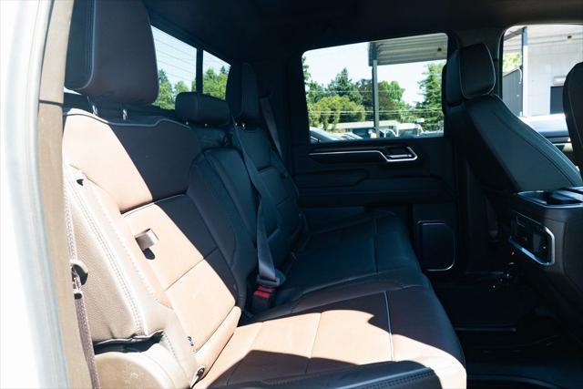 2025 GMC Sierra 3500HD Denali