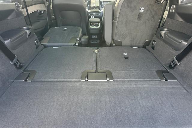 2026 Volvo XC90 B5 Ultra 6-Seater