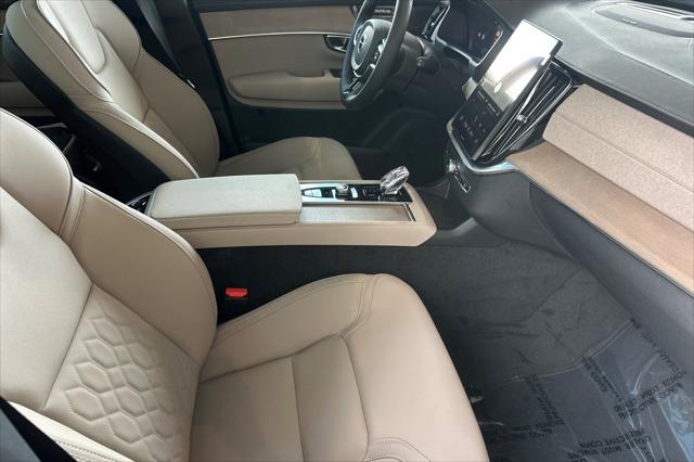 2026 Volvo XC90 B5 Plus 7-Seater