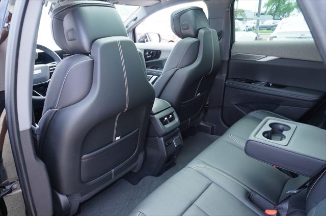 2025 Cadillac iQ Luxury 2 AWD