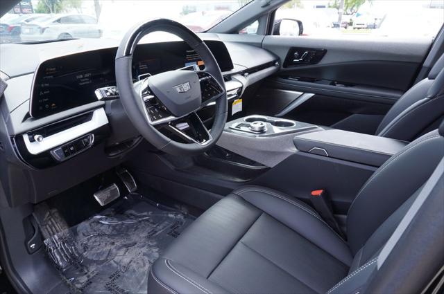 2025 Cadillac iQ Luxury 2 AWD