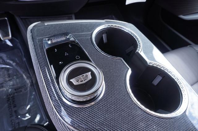 2025 Cadillac iQ Luxury 2 AWD