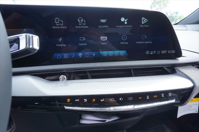 2025 Cadillac iQ Luxury 2 AWD