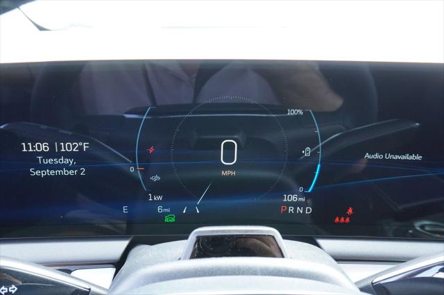 2025 Cadillac iQ Luxury 2 AWD