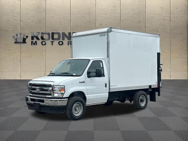 2026 Ford E-350 Cutaway Base Cutaway for sale in Silver Spring , MD