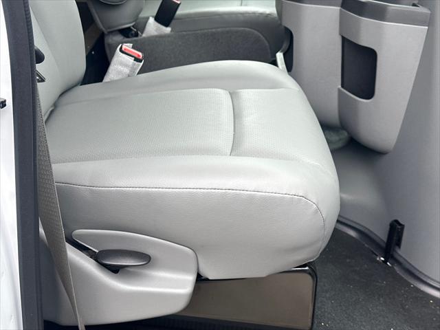 2026 Ford E-350 Cutaway Base Cutaway