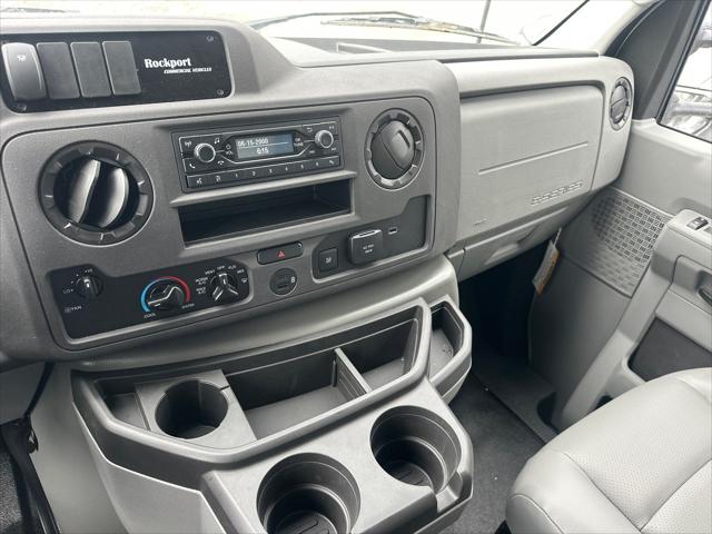 2026 Ford E-350 Cutaway Base Cutaway