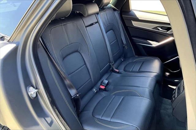 2026 Jaguar F-PACE R-Dynamic S P250 AWD Automatic