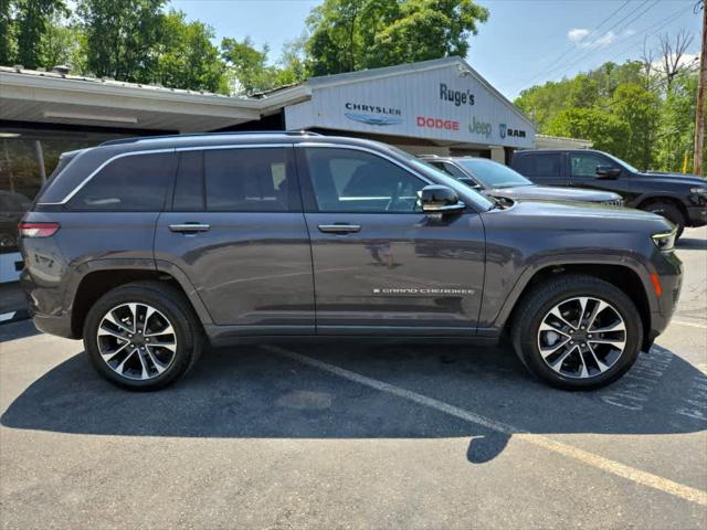 2022 Jeep Grand Cherokee Overland 4x4