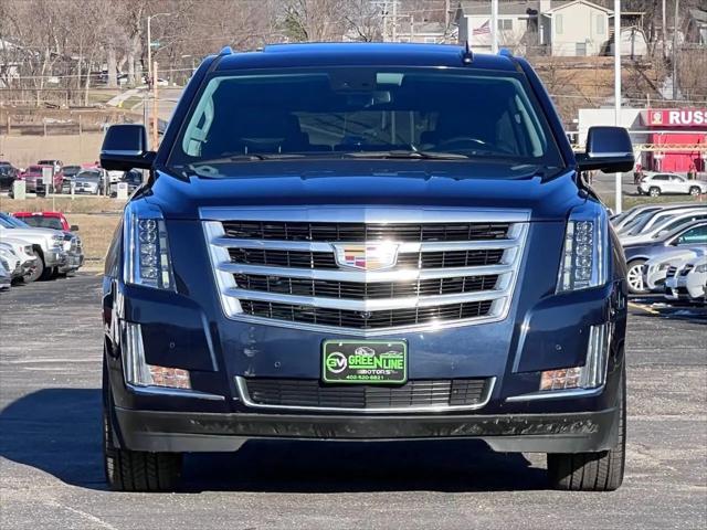 2020 Cadillac Escalade 4WD Luxury