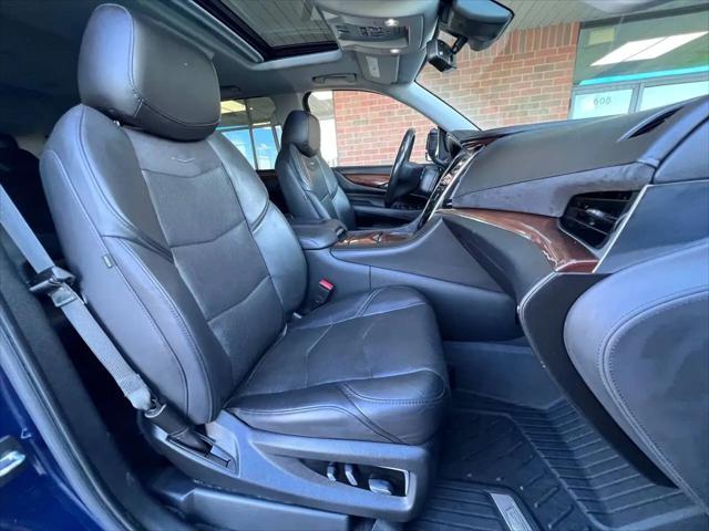 2020 Cadillac Escalade 4WD Luxury