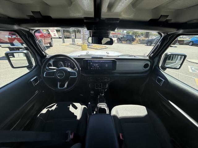 2024 Jeep Wrangler 4-Door Sahara 4x4