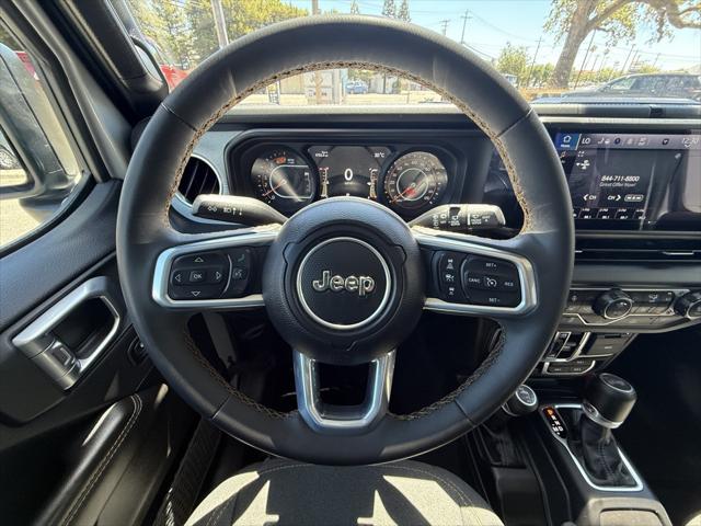 2024 Jeep Wrangler 4-Door Sahara 4x4