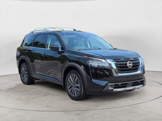 2022 Nissan Pathfinder SL 2WD