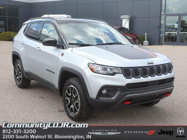 2025 Jeep Compass COMPASS TRAILHAWK 4X4