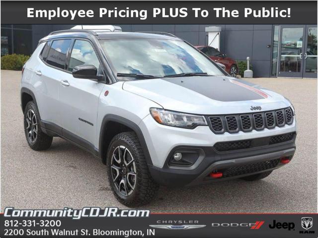 2025 Jeep Compass COMPASS TRAILHAWK 4X4
