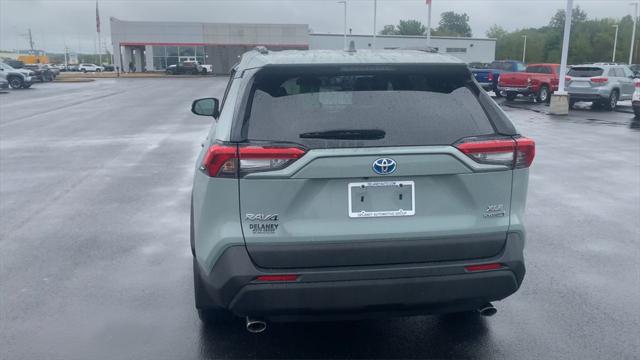 2021 Toyota RAV4 Hybrid XLE 2021 Toyota RAV4 Hybrid XLE