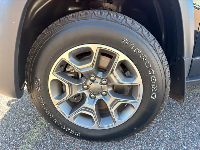 2022 Jeep Cherokee Trailhawk 4x4 2022 Jeep Cherokee Trailhawk 4x4