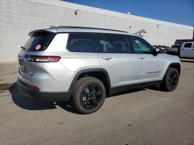 2025 Jeep Grand Cherokee GRAND CHEROKEE L LIMITED 4X4