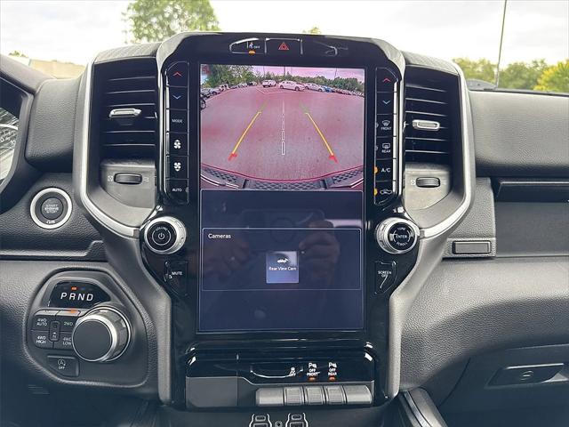 2025 RAM 1500 Big Horn Crew Cab 4x4 57 Box