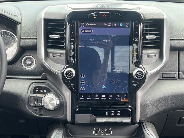 2025 RAM 1500 Laramie Crew Cab 4x4 57 Box