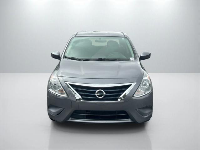 2019 Nissan Versa 1.6 S+