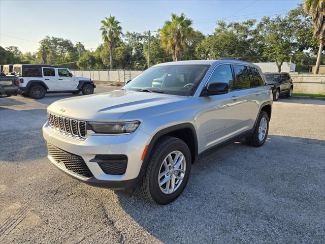 2025 Jeep Grand Cherokee GRAND CHEROKEE LAREDO X 4X2