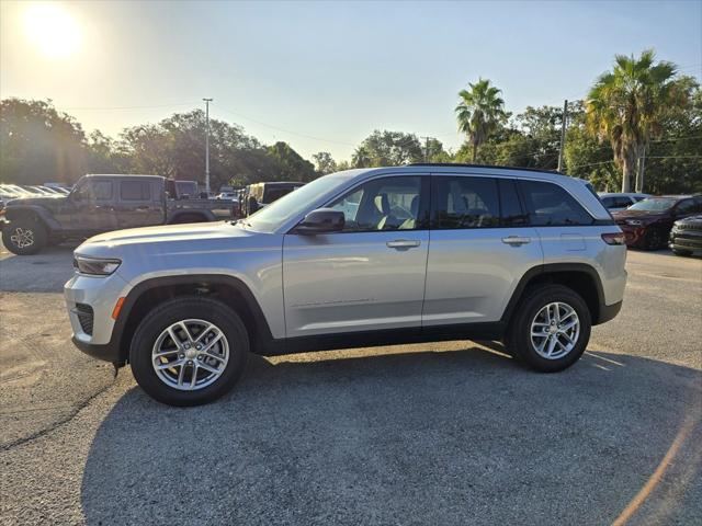 2025 Jeep Grand Cherokee GRAND CHEROKEE LAREDO X 4X2