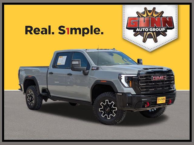 2025 GMC Sierra 2500HD 4WD Crew Cab Standard Bed AT4X
