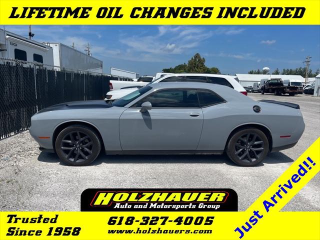 2021 Dodge Challenger SXT